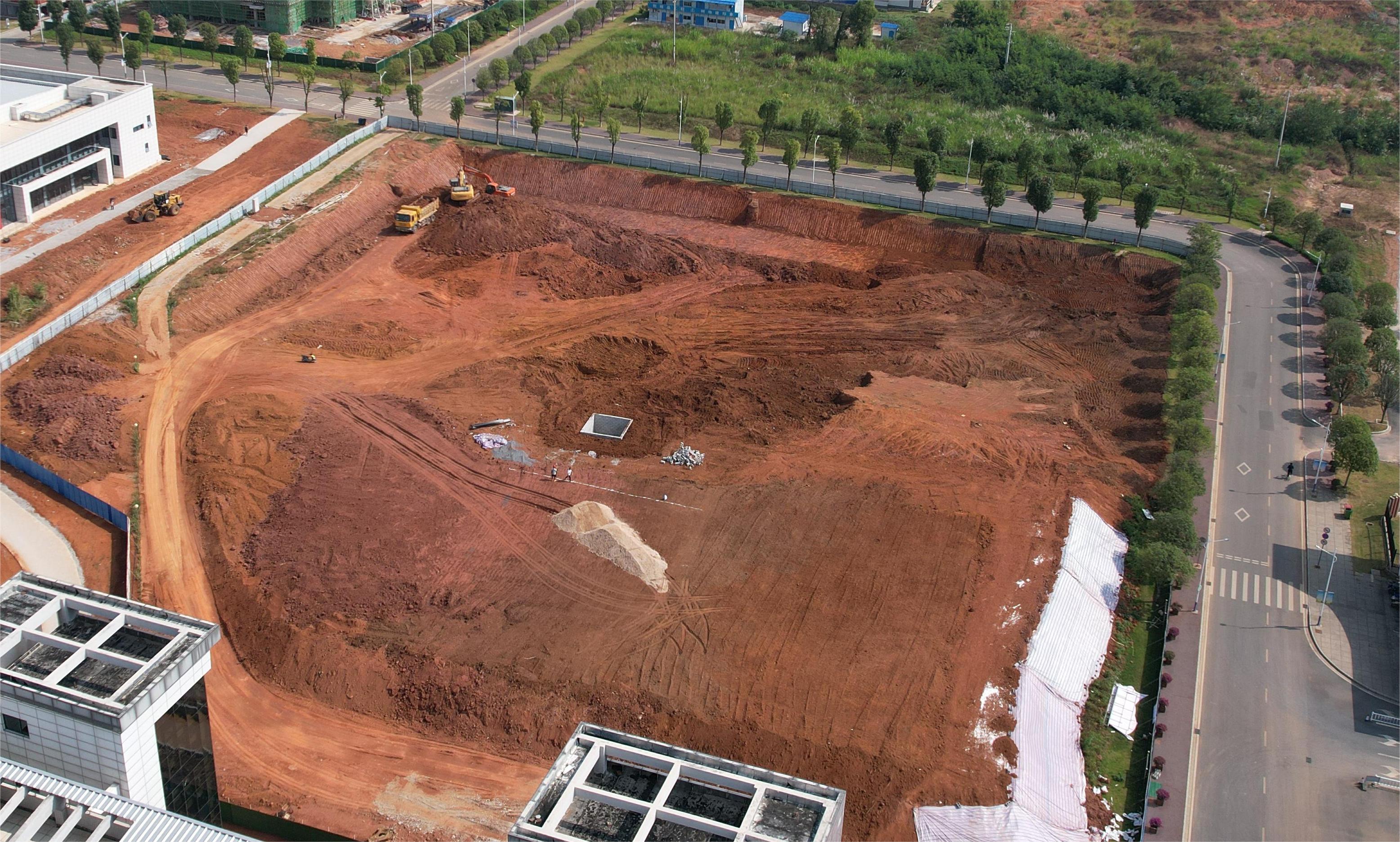 新校区扩建项目行政办公及院系教师办公楼2023年10月份建设进度简报-桂林航天工业学院基建处